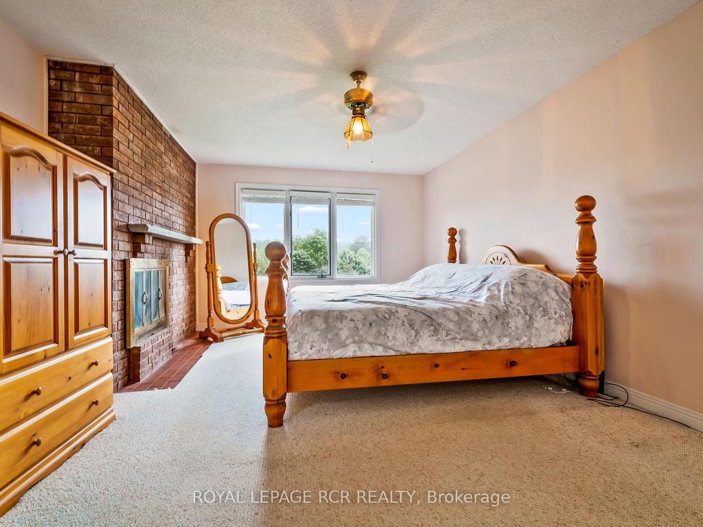 









6


Cedar Ridge

Court,
Erin,




ON
N0B 1T0

