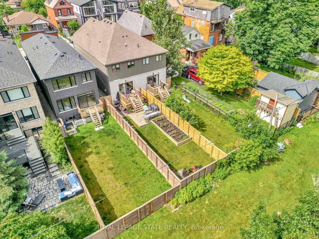 









74


Melbourne

Street,
Hamilton,




ON
L8P 2A6

