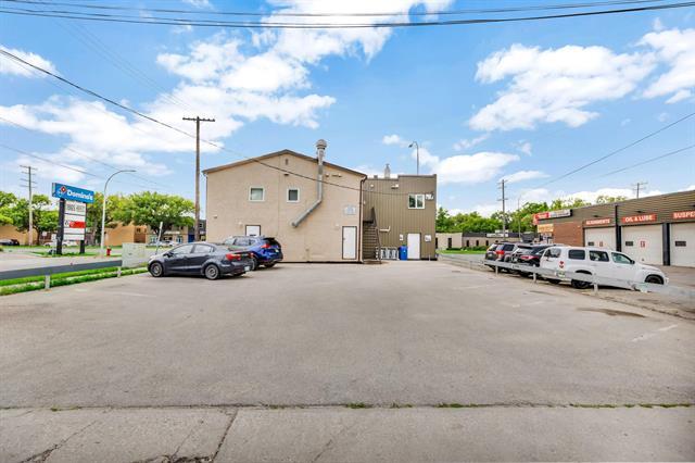 









1969


Main

ST,
Winnipeg,




MB
R2V 2B7

