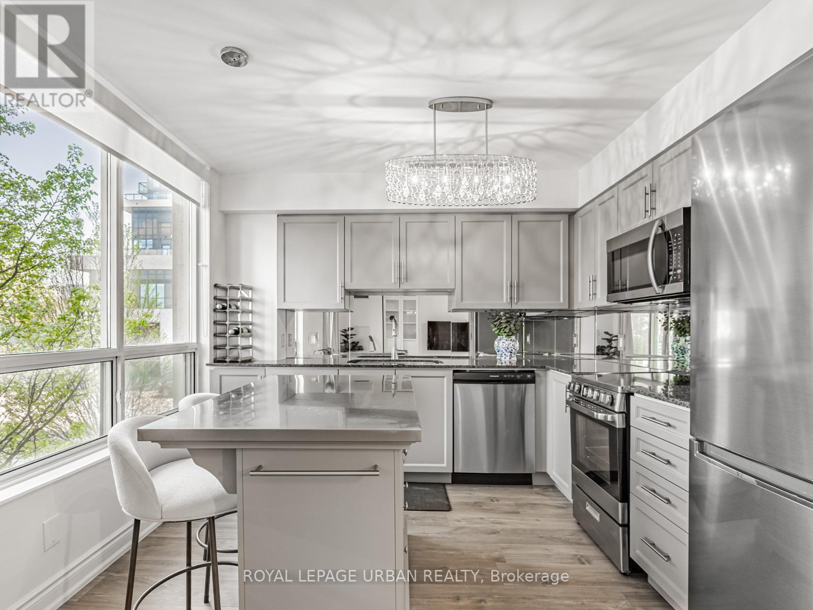 












202 - 1103 LESLIE STREET

,
Toronto,




Ontario
M3C4G8

