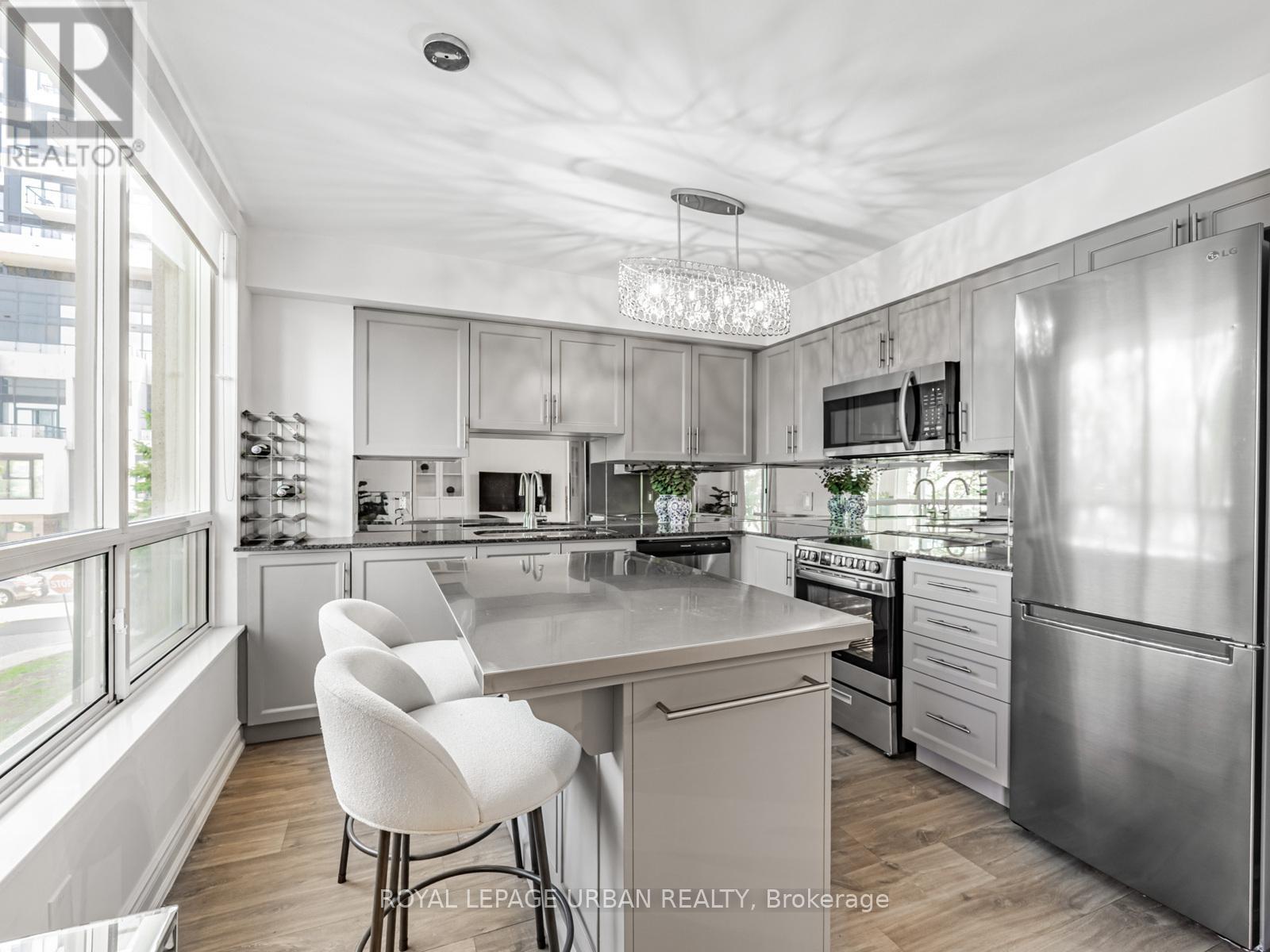 












202 - 1103 LESLIE STREET

,
Toronto,




Ontario
M3C4G8

