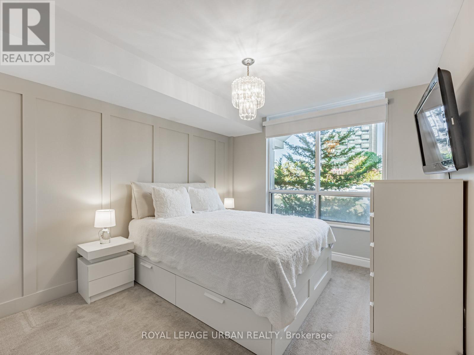 












202 - 1103 LESLIE STREET

,
Toronto,




Ontario
M3C4G8

