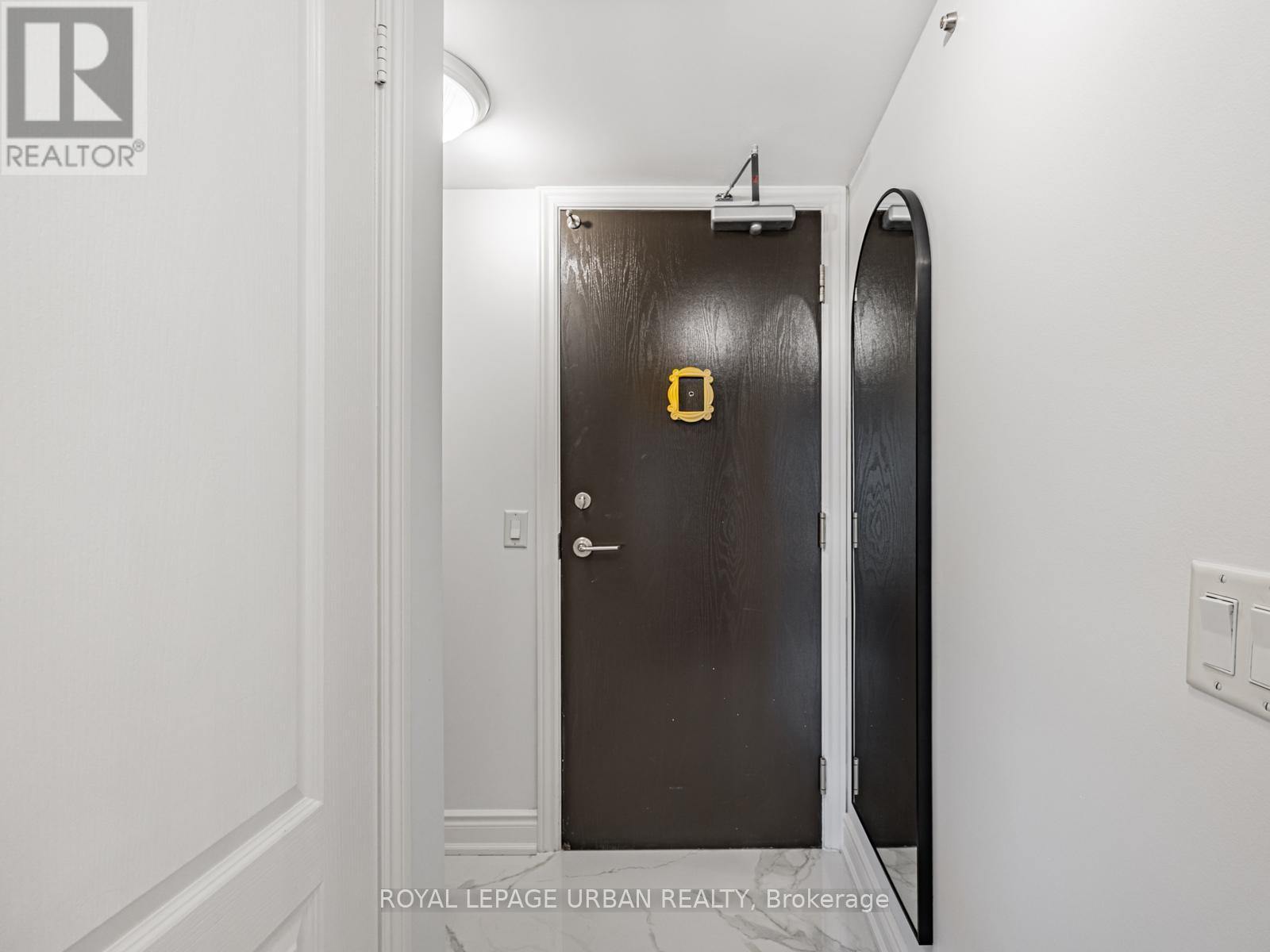 












202 - 1103 LESLIE STREET

,
Toronto,




Ontario
M3C4G8

