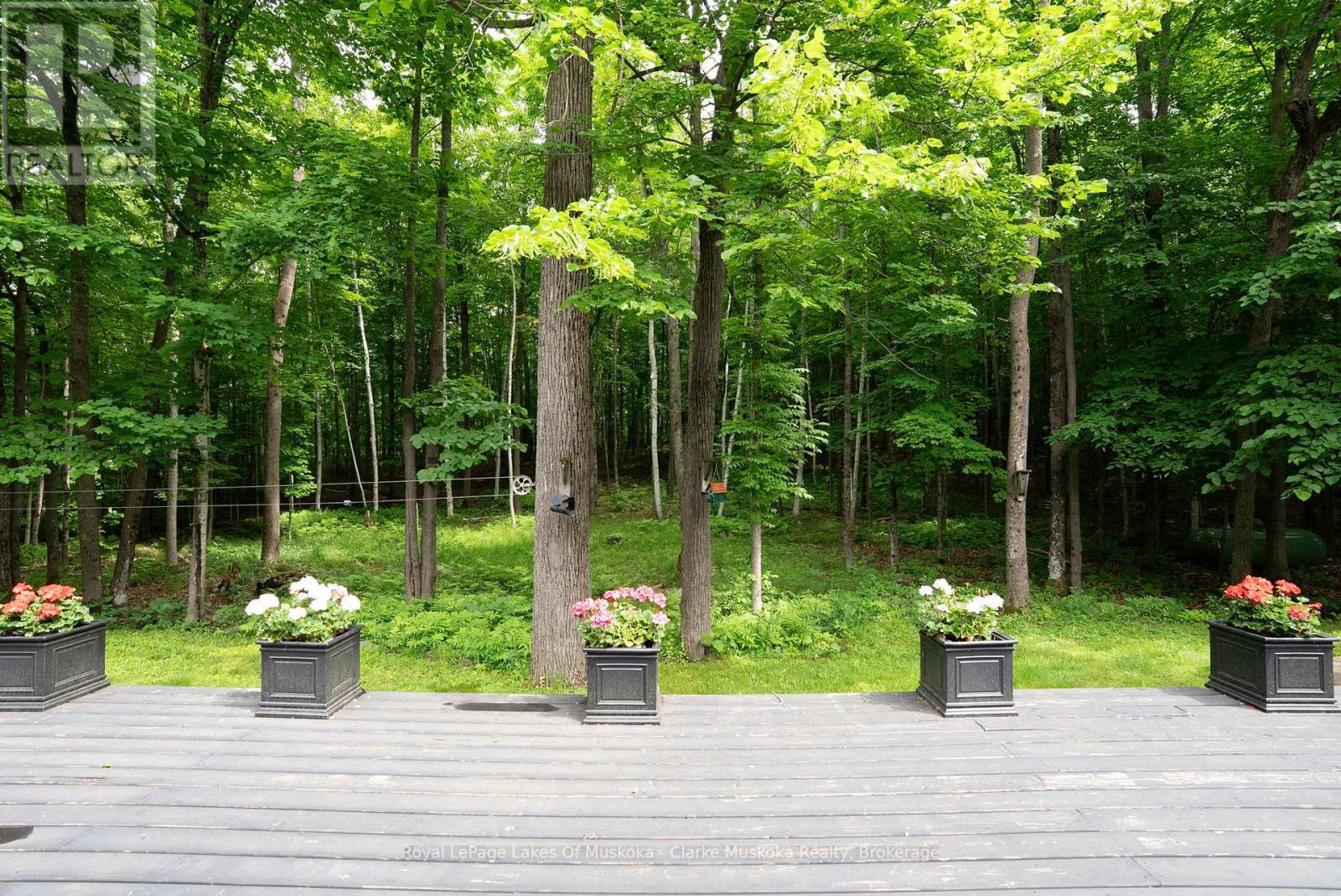












1259 GOLF COURSE ROAD

,
Lake of Bays (Franklin),




Ontario
P1H2J6

