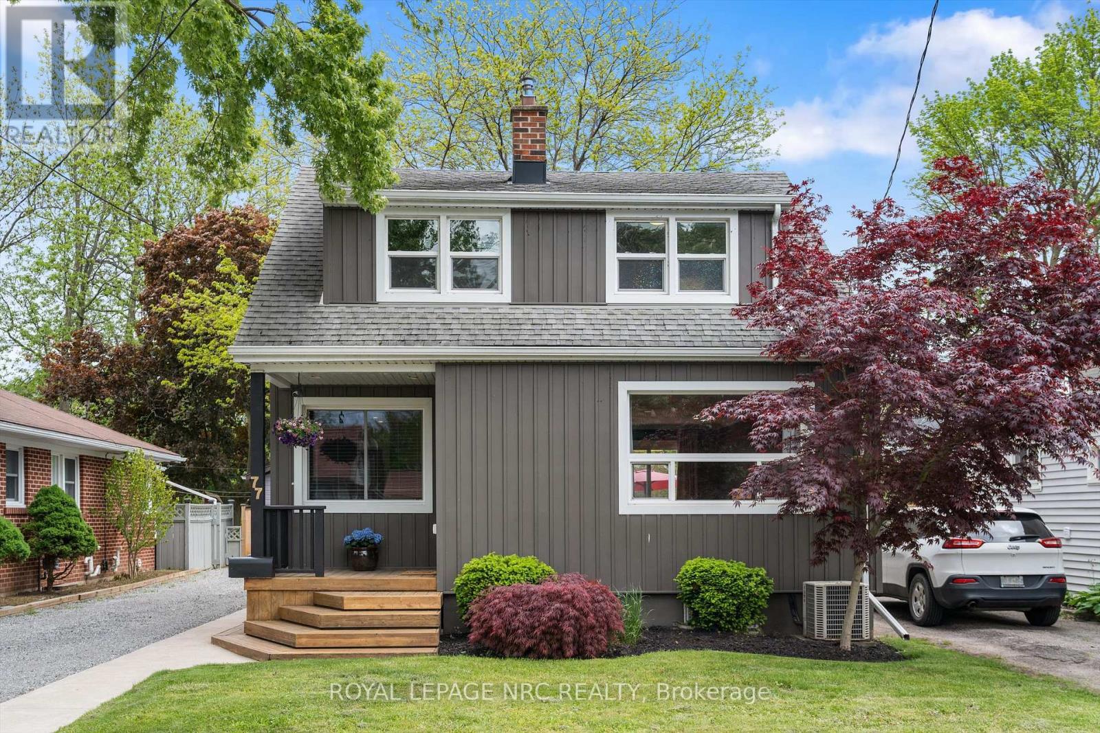 












77 BAYVIEW DRIVE

,
St. Catharines (Port Dalhousie),




Ontario
L2N4Y7

