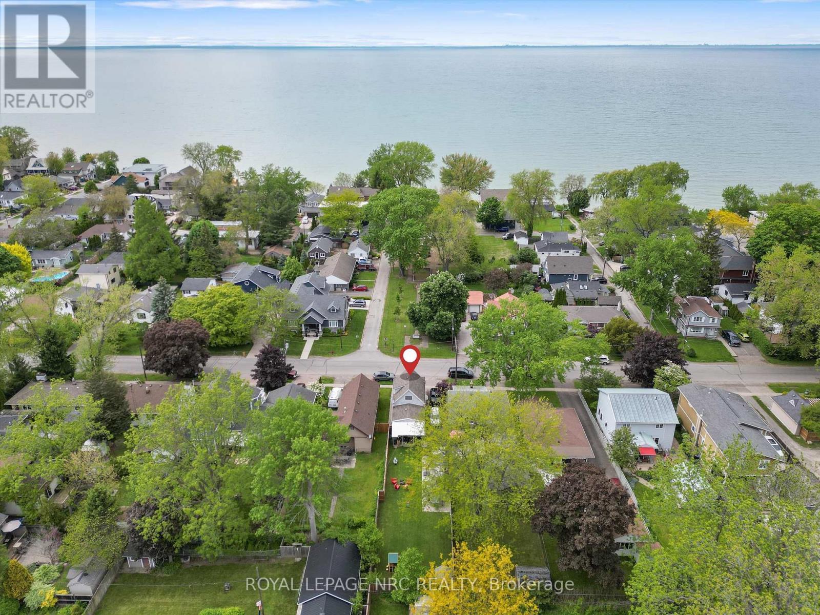 












77 BAYVIEW DRIVE

,
St. Catharines (Port Dalhousie),




Ontario
L2N4Y7

