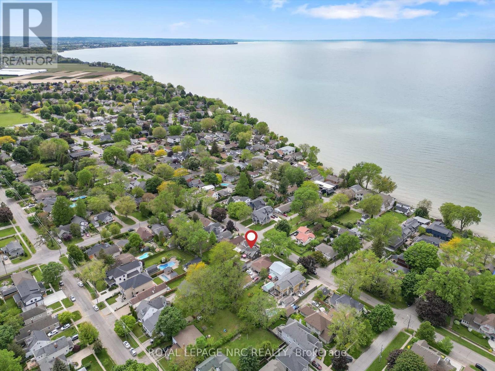 












77 BAYVIEW DRIVE

,
St. Catharines (Port Dalhousie),




Ontario
L2N4Y7

