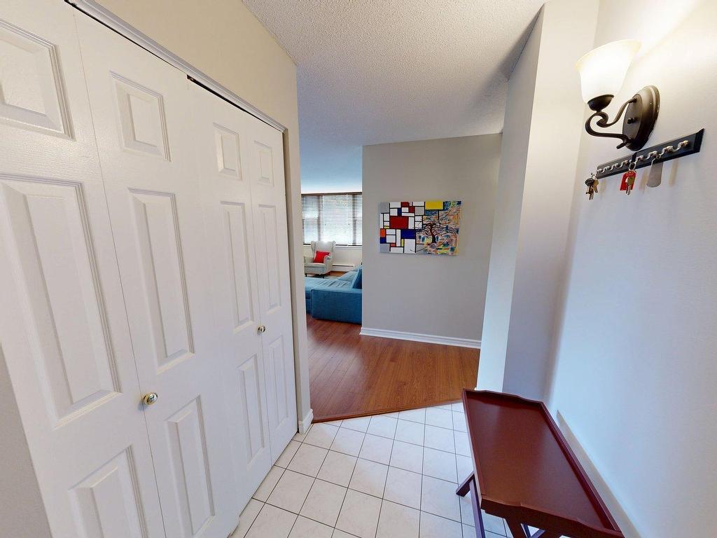












111 85 Spinnaker Drive

,
Halifax,




NS
B3N 3E3

