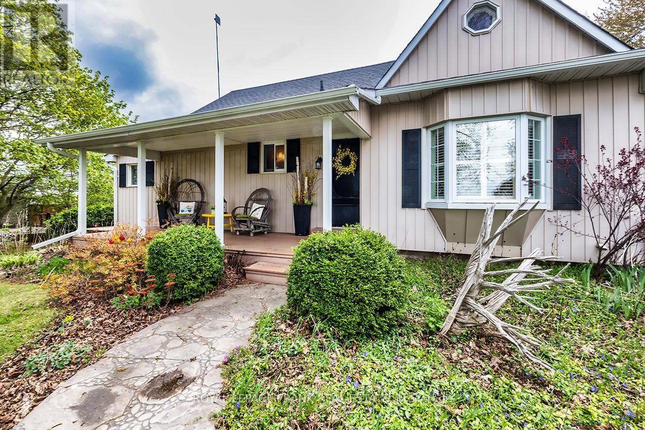 












1361 HIGHWAY 7A

,
Scugog (Port Perry),




Ontario
L9L1B5

