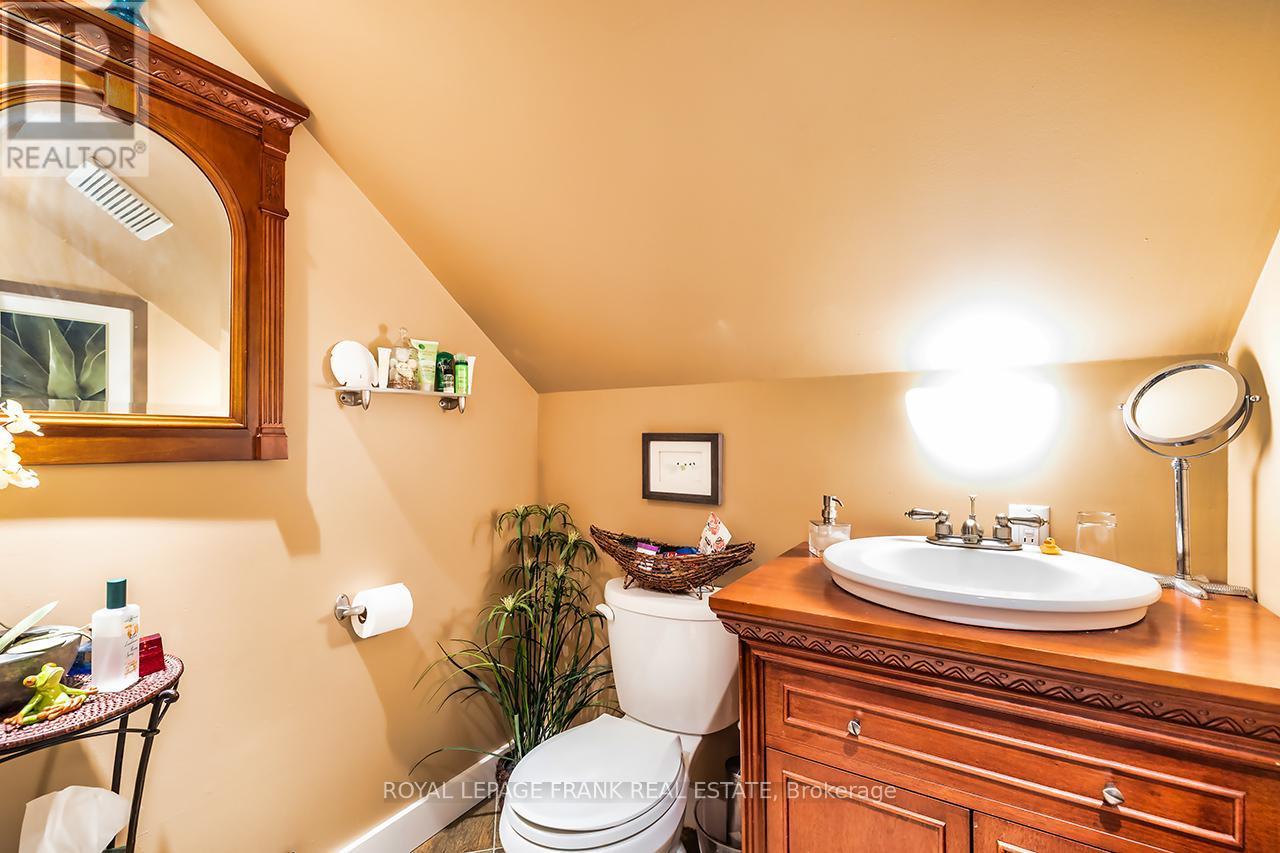 












1361 HIGHWAY 7A

,
Scugog (Port Perry),




Ontario
L9L1B5

