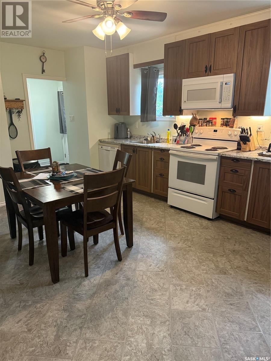 












202 Maxwell STREET

,
Kamsack,




Saskatchewan
S0A1S0

