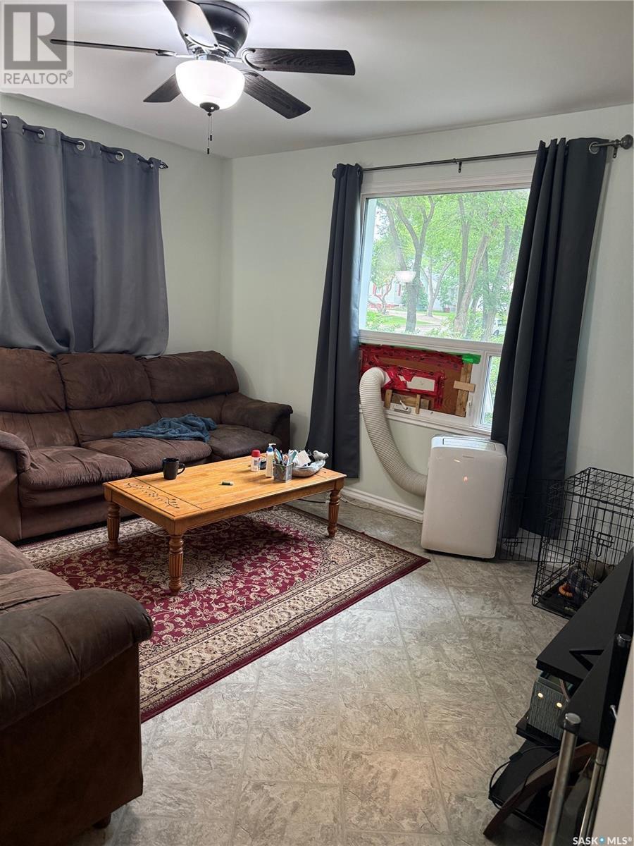 












202 Maxwell STREET

,
Kamsack,




Saskatchewan
S0A1S0


