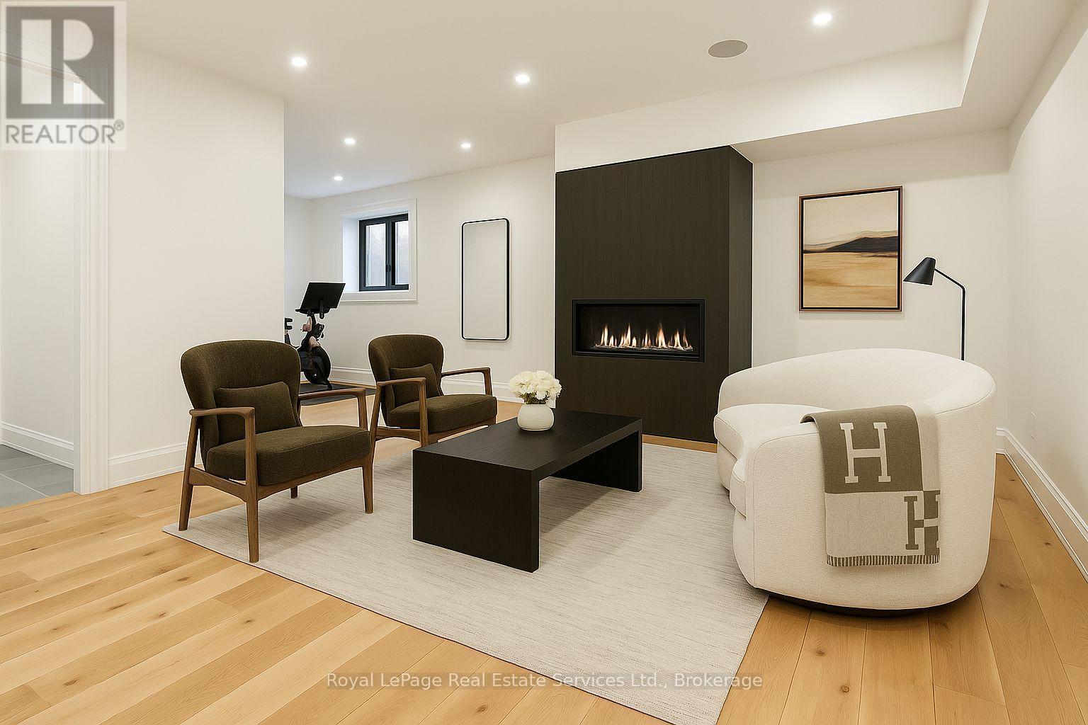 












68 NAVY STREET

,
Oakville (OO Old Oakville),




Ontario
L6J2Y9

