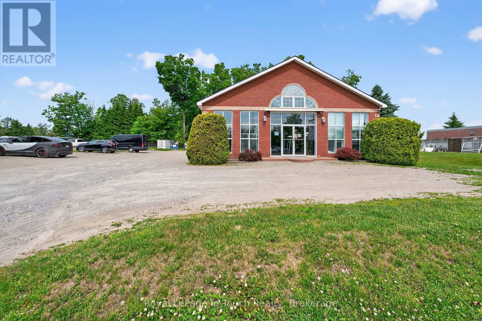 












760 BALM BEACH ROAD E

,
Midland,




Ontario
L4R4K4

