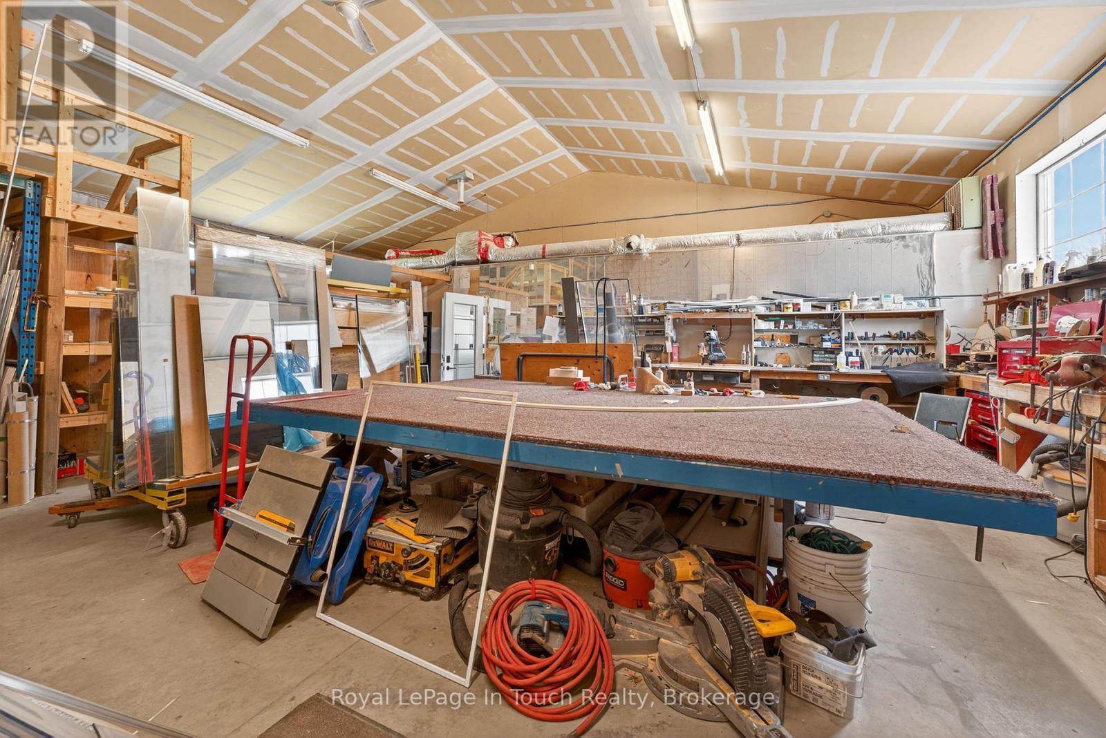 












760 BALM BEACH ROAD E

,
Midland,




Ontario
L4R4K4

