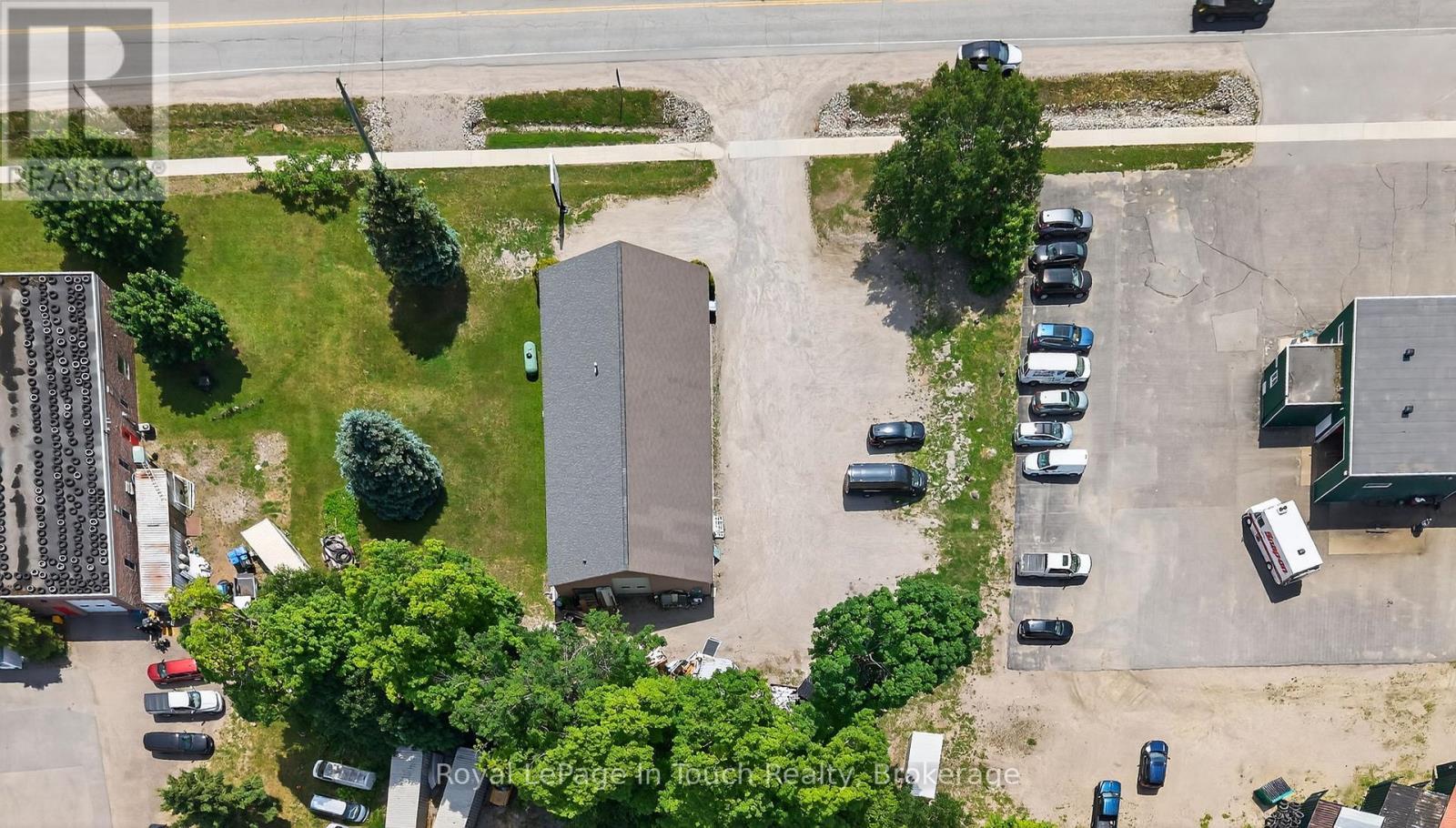 












760 BALM BEACH ROAD E

,
Midland,




Ontario
L4R4K4

