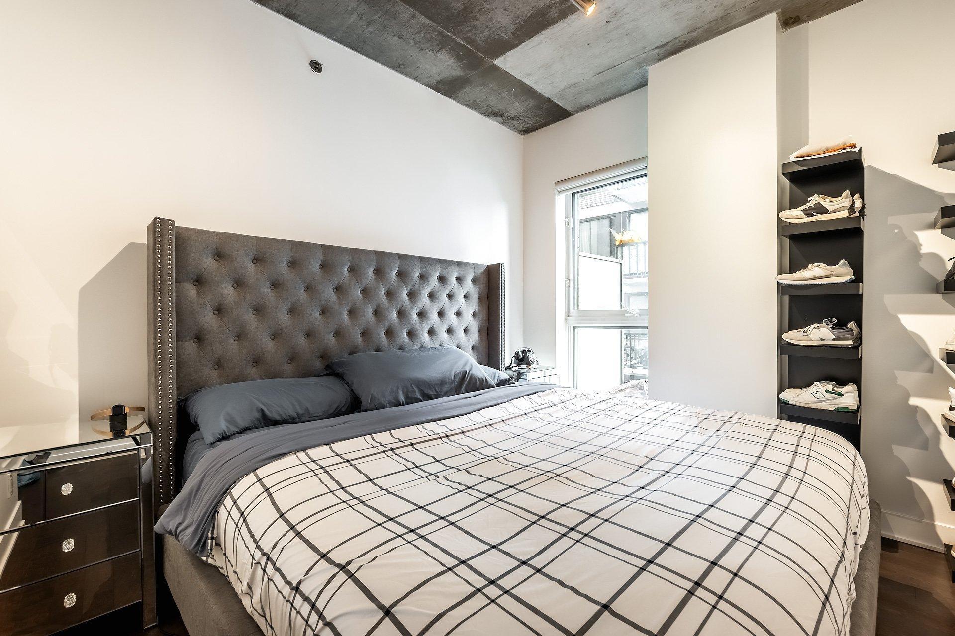 









2335


Ch. Manella

, 211,
Mont-Royal,




QC
H4P0B3


