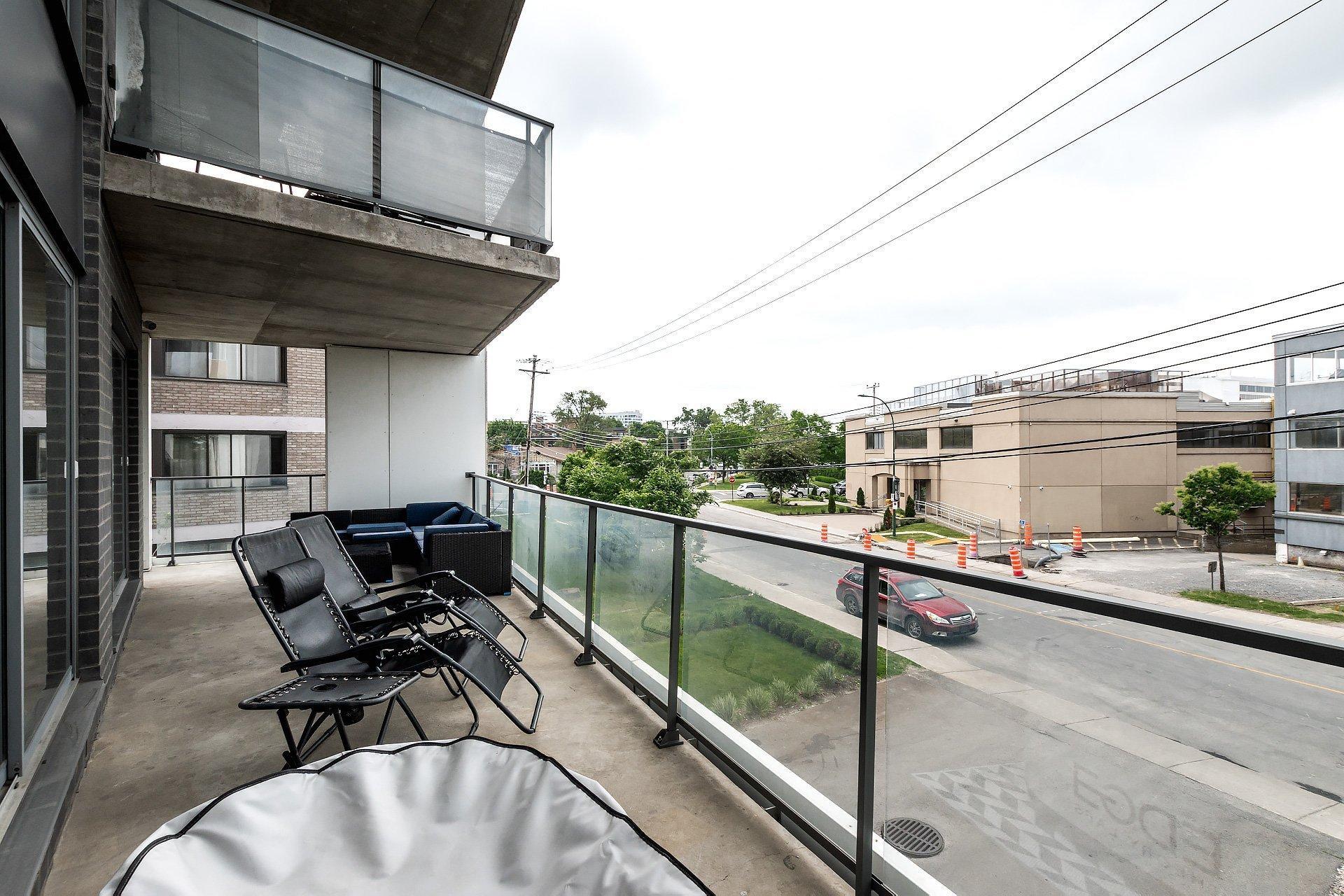 









2335


Ch. Manella

, 211,
Mont-Royal,




QC
H4P0B3

