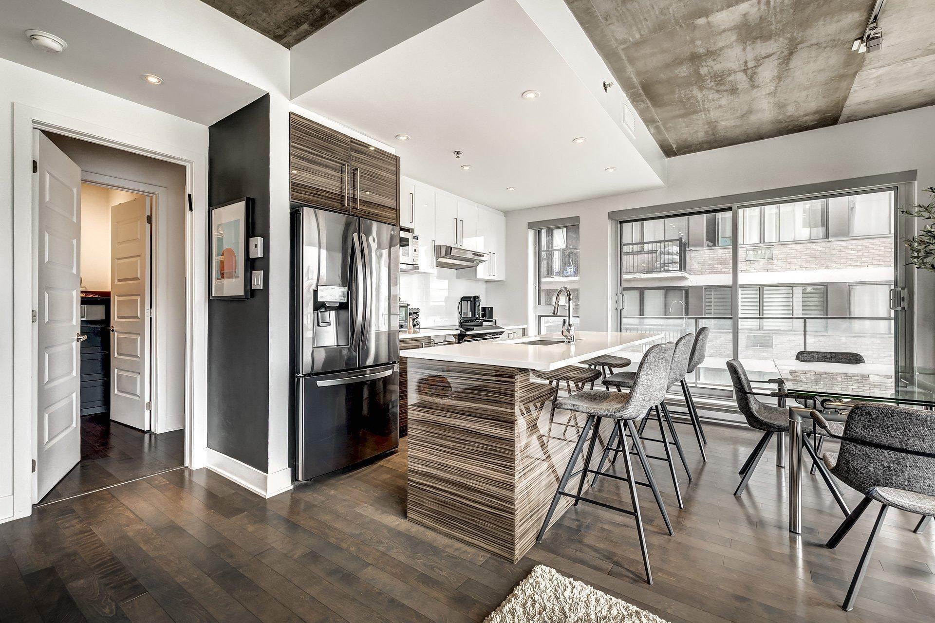 









2335


Ch. Manella

, 211,
Mont-Royal,




QC
H4P0B3

