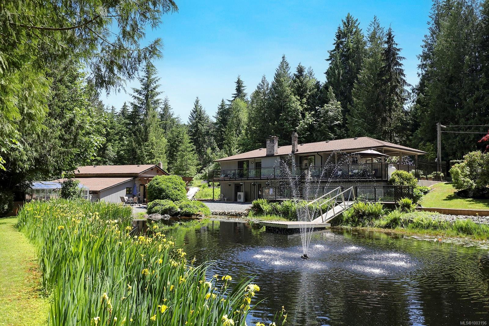 









970


McLean

Rd,
Qualicum Beach,




BC
V9K 1Y3

