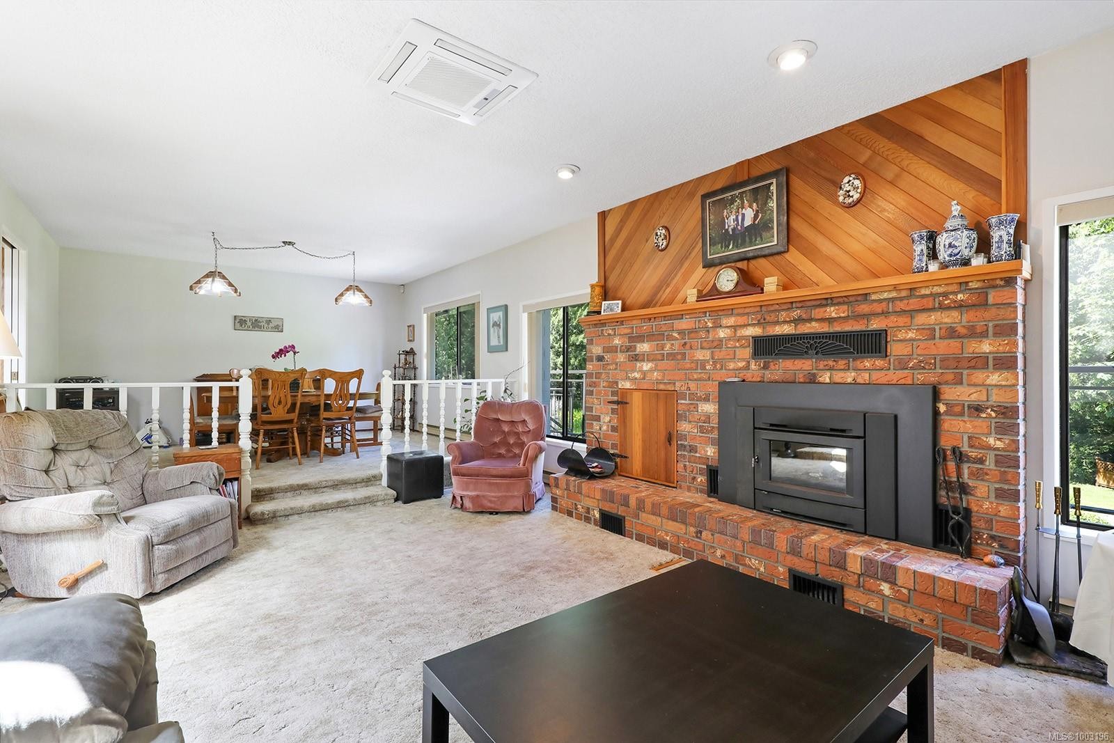 









970


McLean

Rd,
Qualicum Beach,




BC
V9K 1Y3

