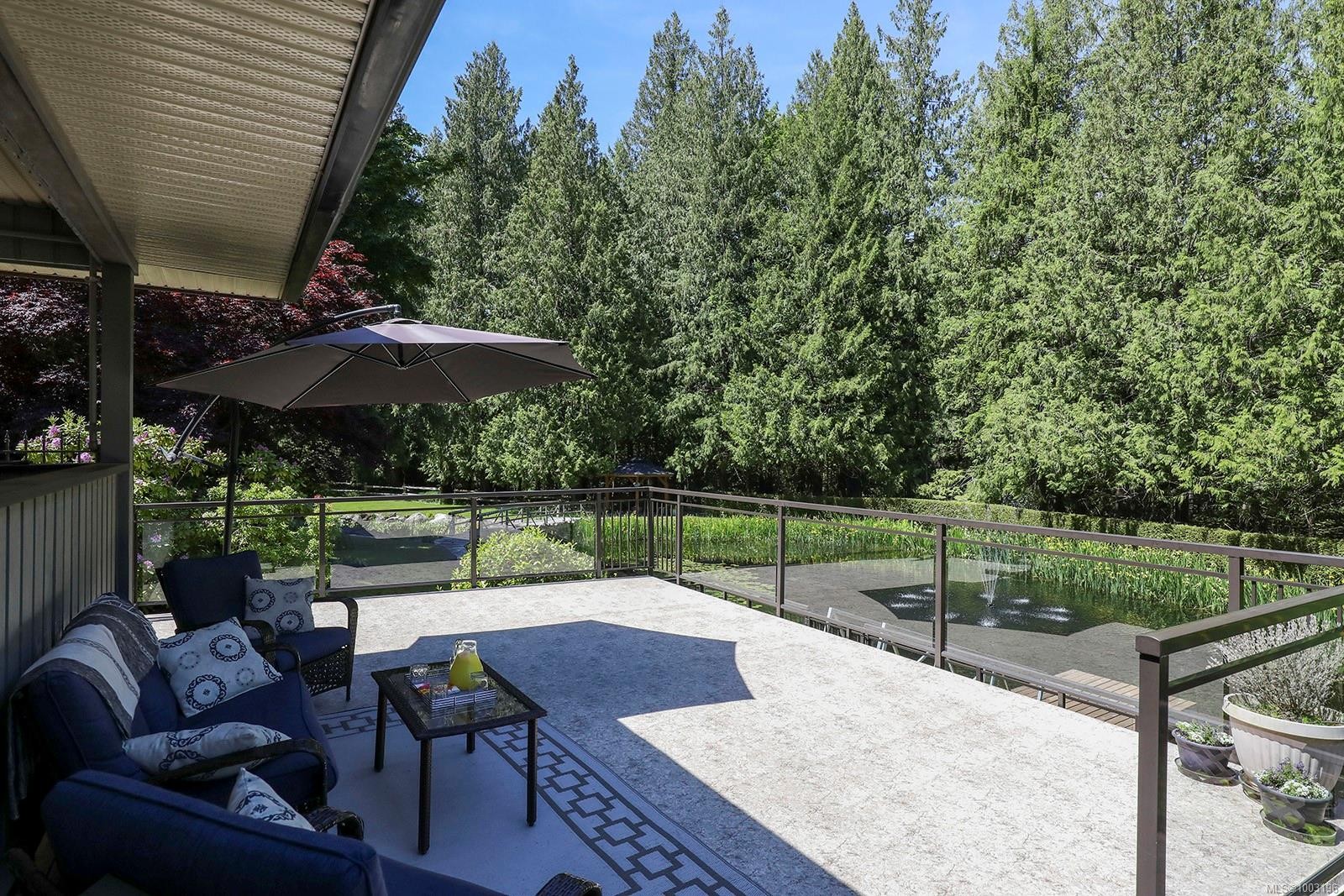









970


McLean

Rd,
Qualicum Beach,




BC
V9K 1Y3

