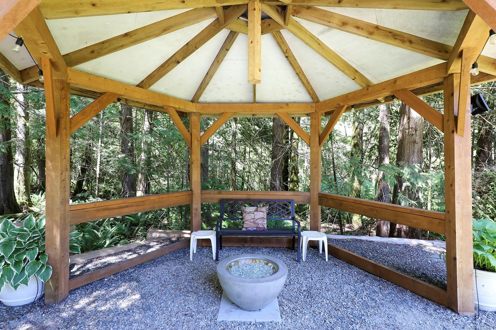 









970


McLean

Rd,
Qualicum Beach,




BC
V9K 1Y3

