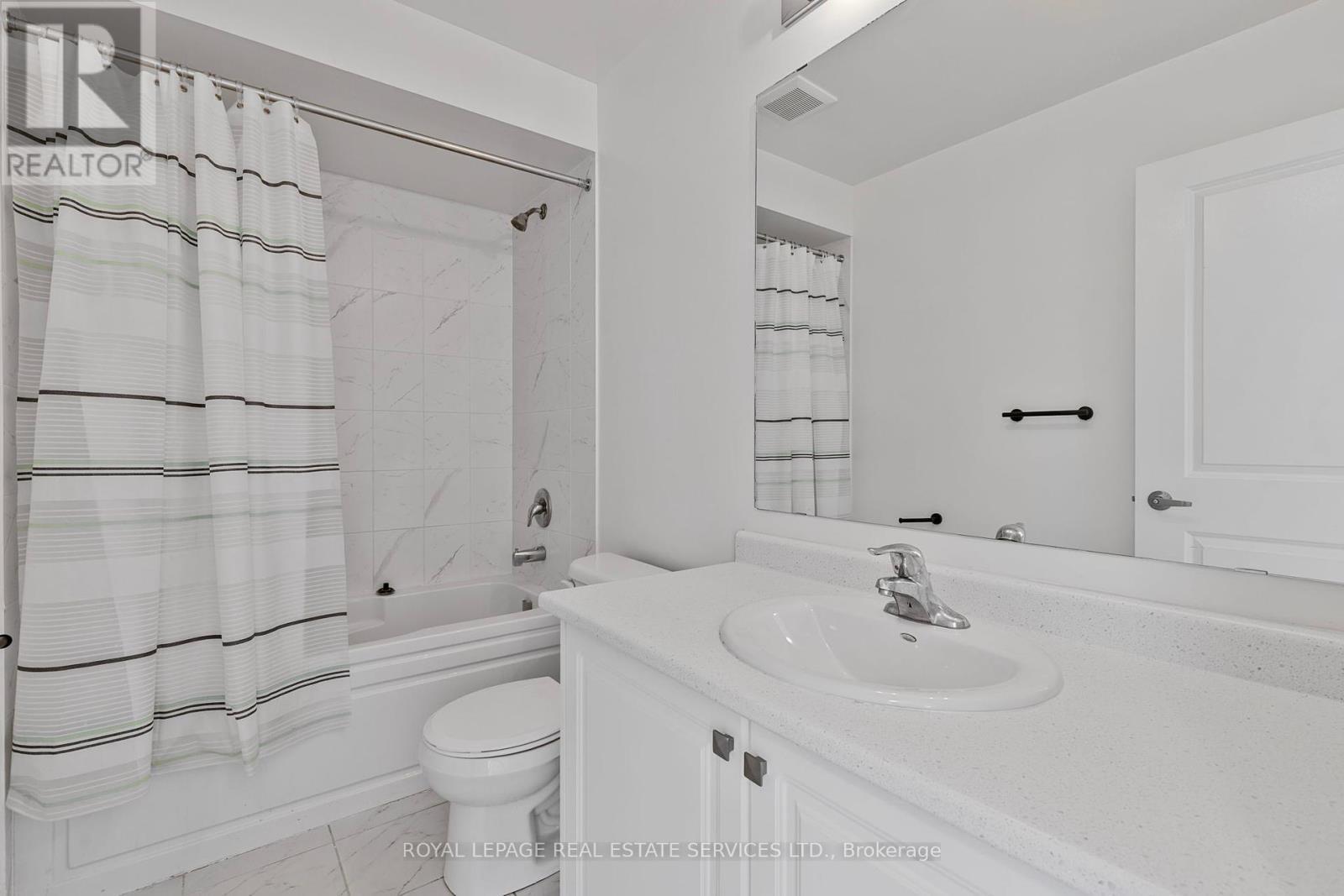 












28 UNION BOULEVARD

,
Wasaga Beach,




Ontario
L9Z0M5

