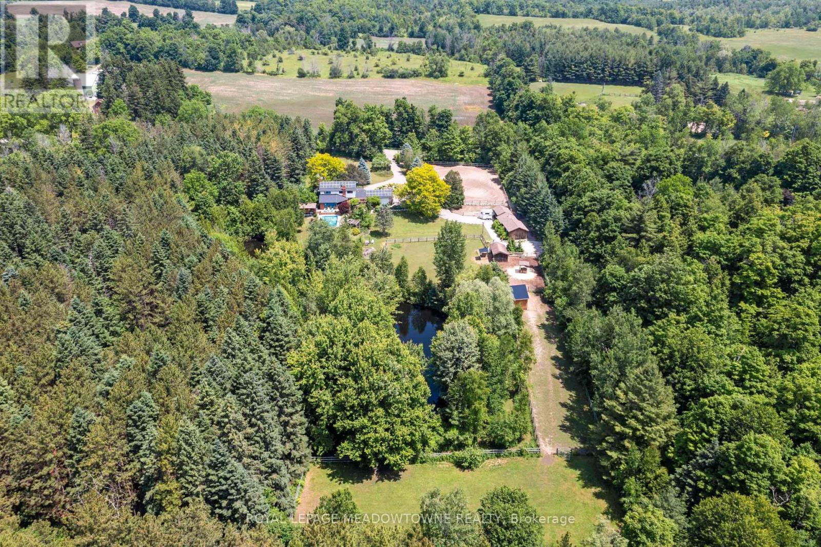 












11636 SIXTH LINE NASSAGAWEYA

,
Milton,







Ontario
L7J2L7


