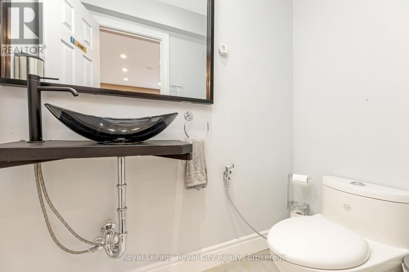 












UNIT B - 132 MAIN STREET S

,
Guelph/Eramosa (Rockwood),




Ontario
N0B2K0

