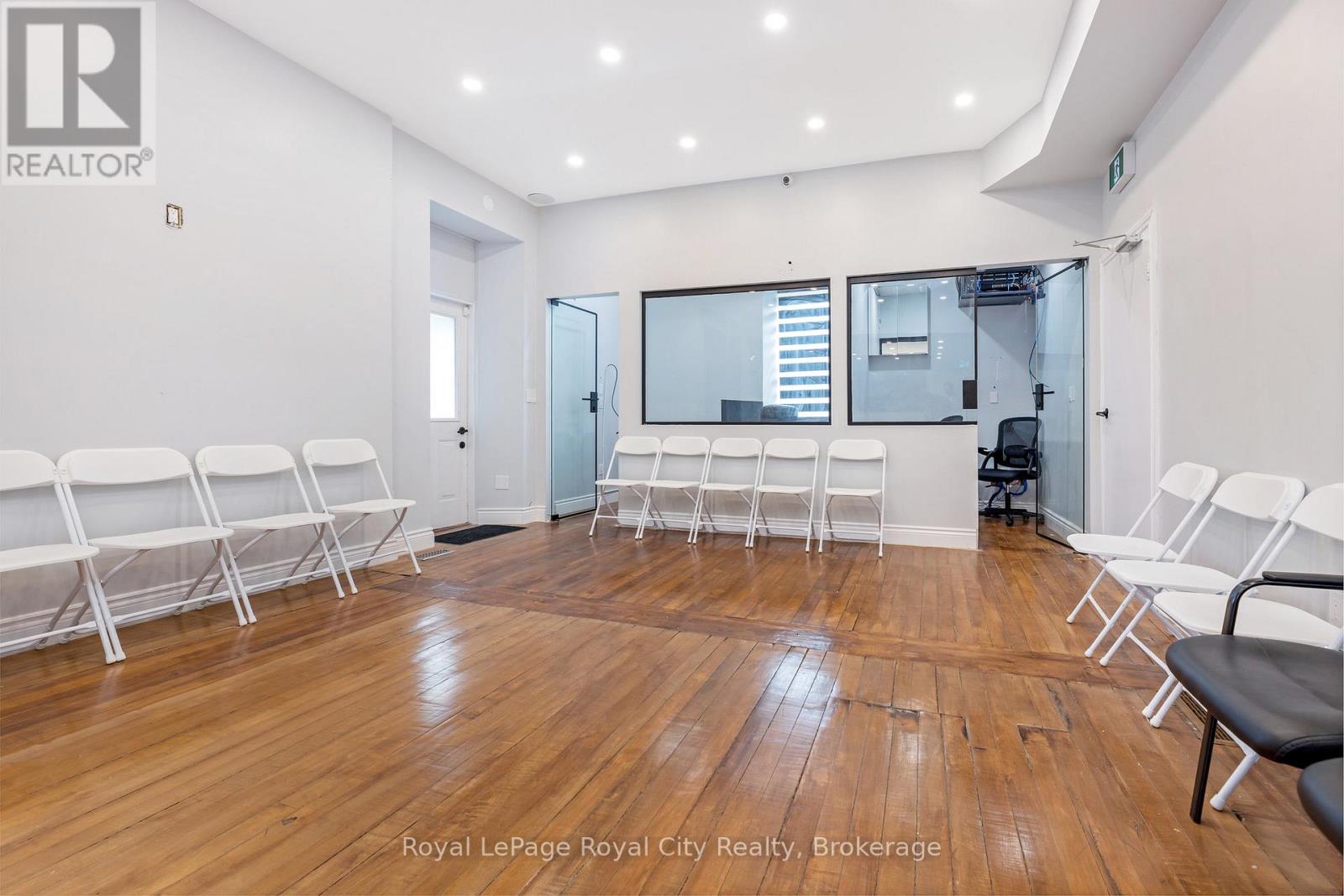 












UNIT B - 132 MAIN STREET S

,
Guelph/Eramosa (Rockwood),




Ontario
N0B2K0

