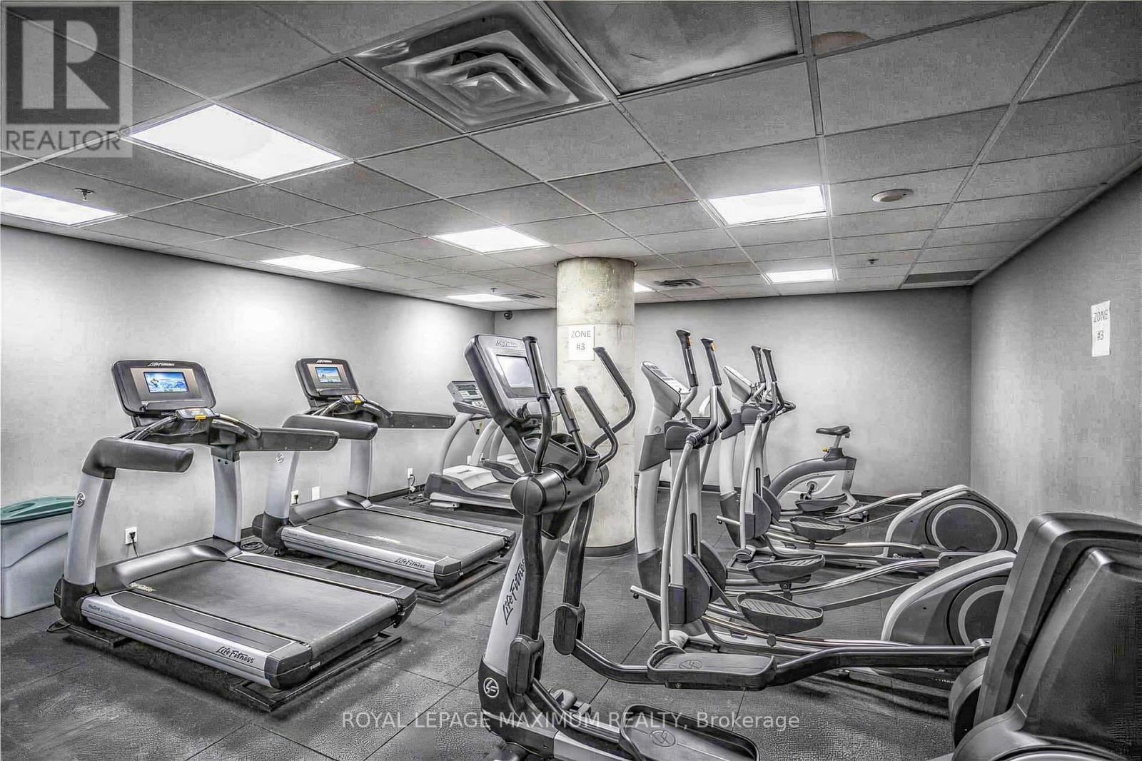 












617 - 38 JOE SHUSTER WAY

,
Toronto,




Ontario
M6K0A5

