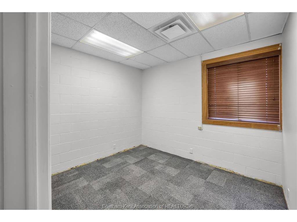 









60


William

Street South,
Chatham,




ON
N7M 4S3


