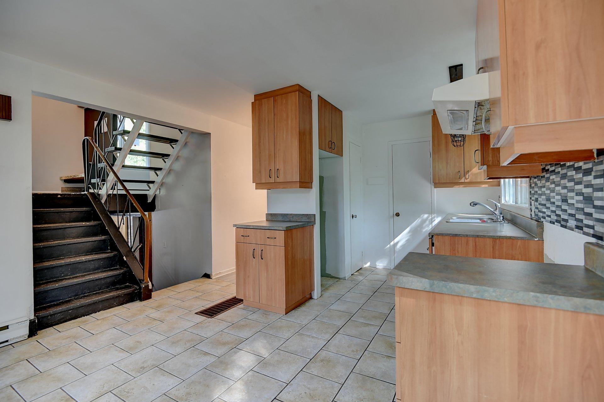 









47


Rue Rivest

,
Saint-Charles-Borromée,




QC
J6E7Y8

