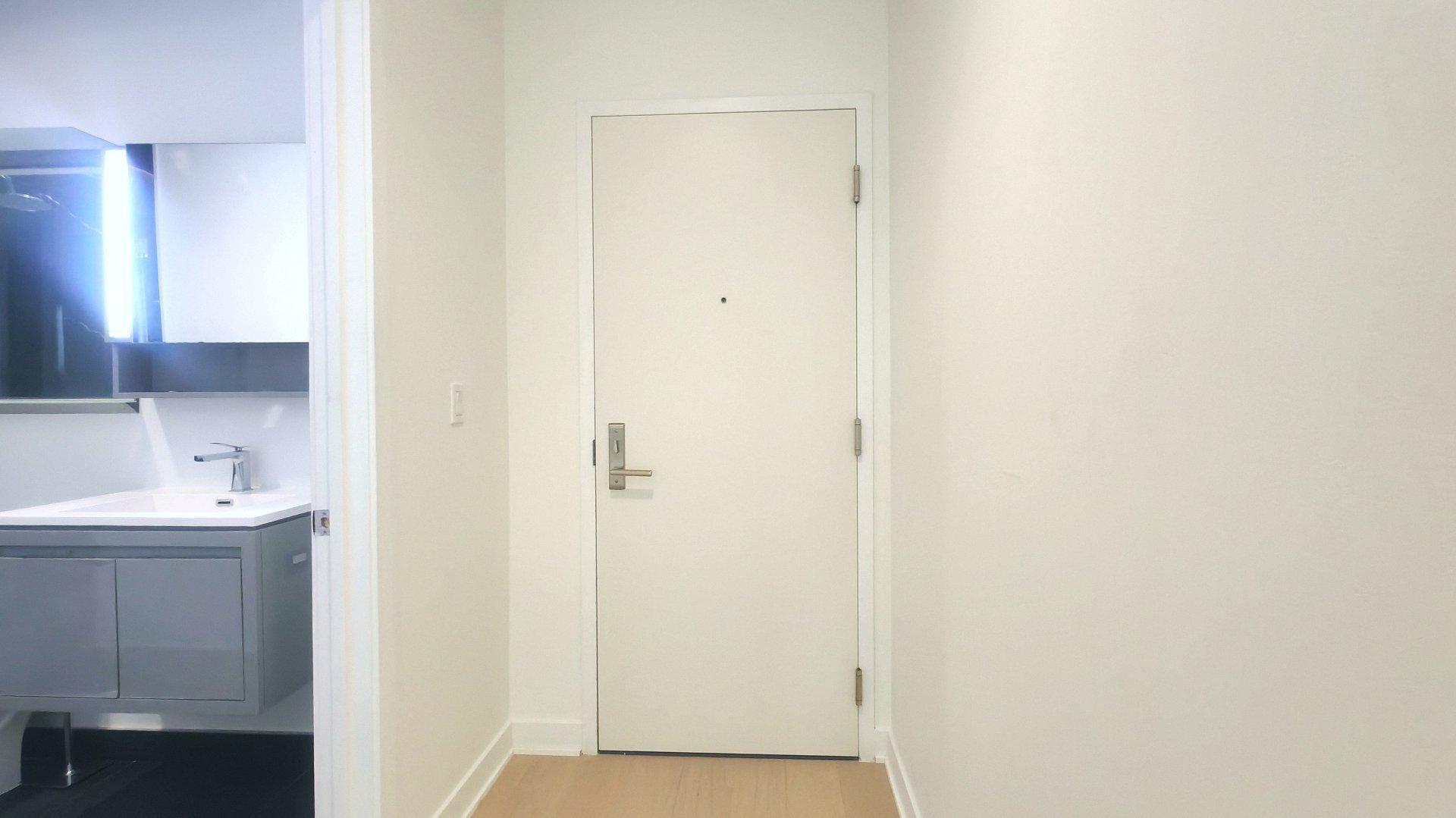 









1288


Av. des Canadiens-de-Montréal

, 1003,
Montréal (Ville-Marie),




QC
H3B3B3

