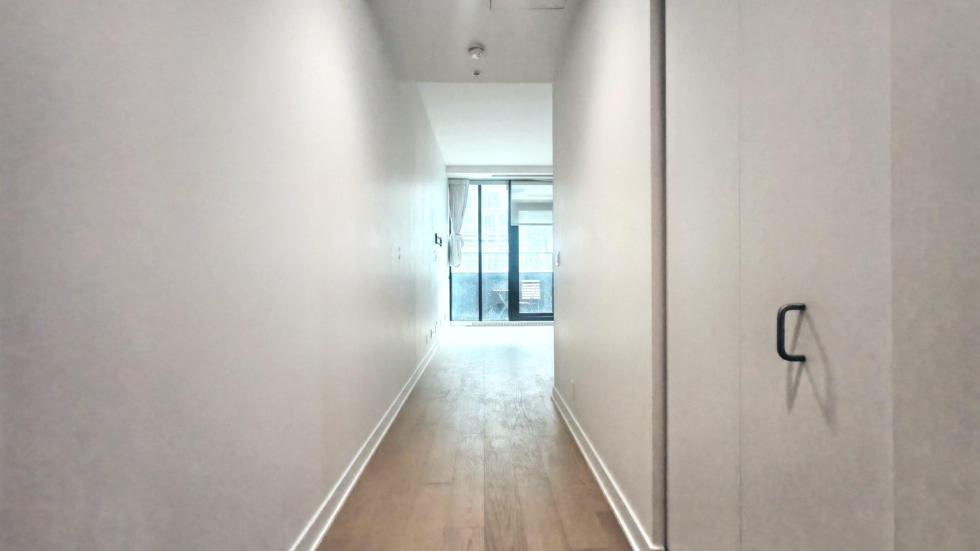 









1288


Av. des Canadiens-de-Montréal

, 1003,
Montréal (Ville-Marie),




QC
H3B3B3

