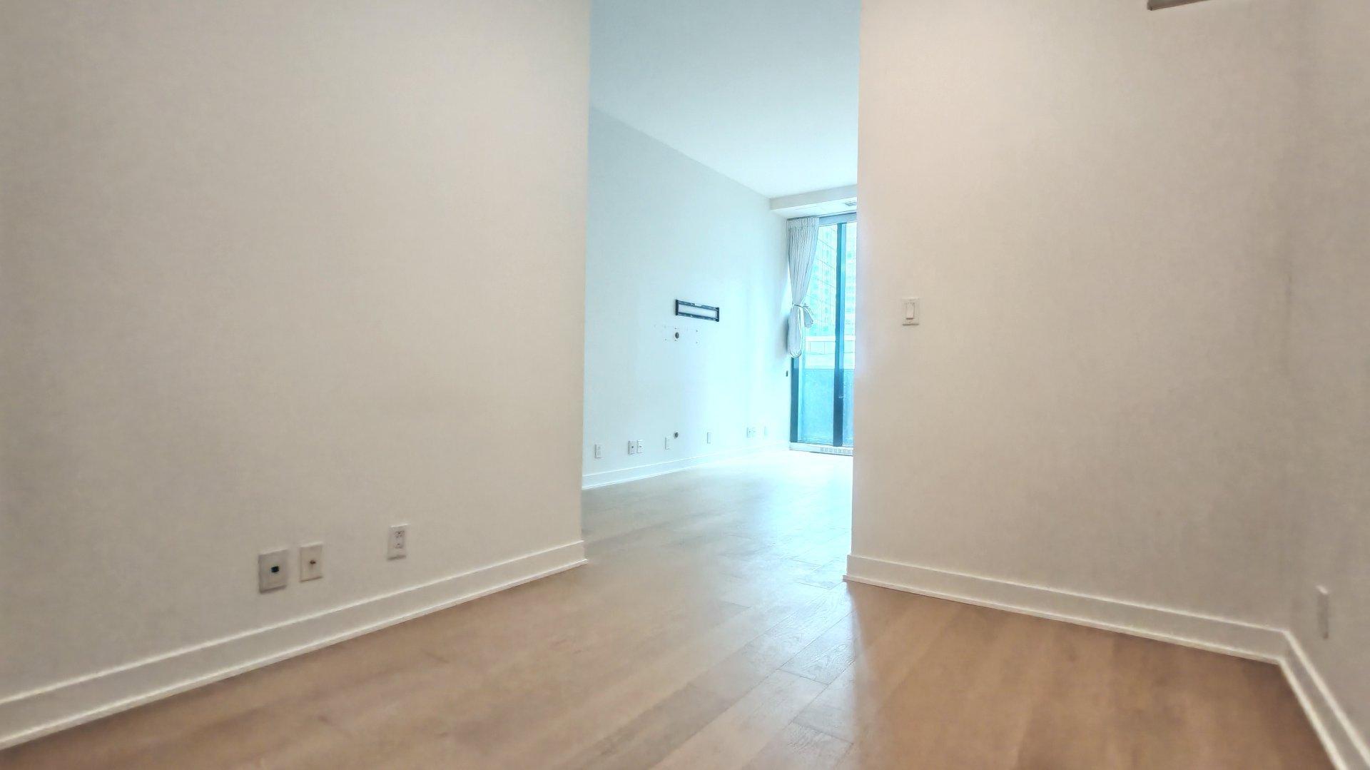 









1288


Av. des Canadiens-de-Montréal

, 1003,
Montréal (Ville-Marie),




QC
H3B3B3

