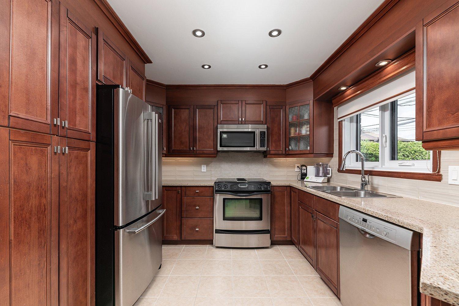









8227


Rue Benjamin-Franklin

,
Montréal (Rivière-des-Prairies/Pointe-aux-Trembles),




QC
H1E7M8

