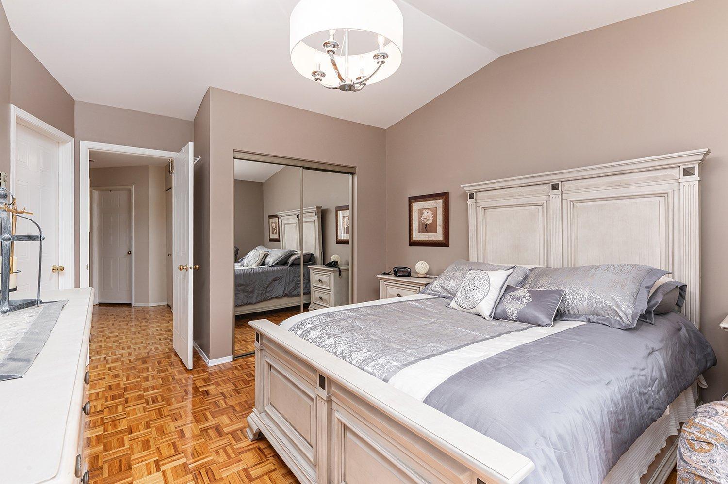 









8227


Rue Benjamin-Franklin

,
Montréal (Rivière-des-Prairies/Pointe-aux-Trembles),




QC
H1E7M8

