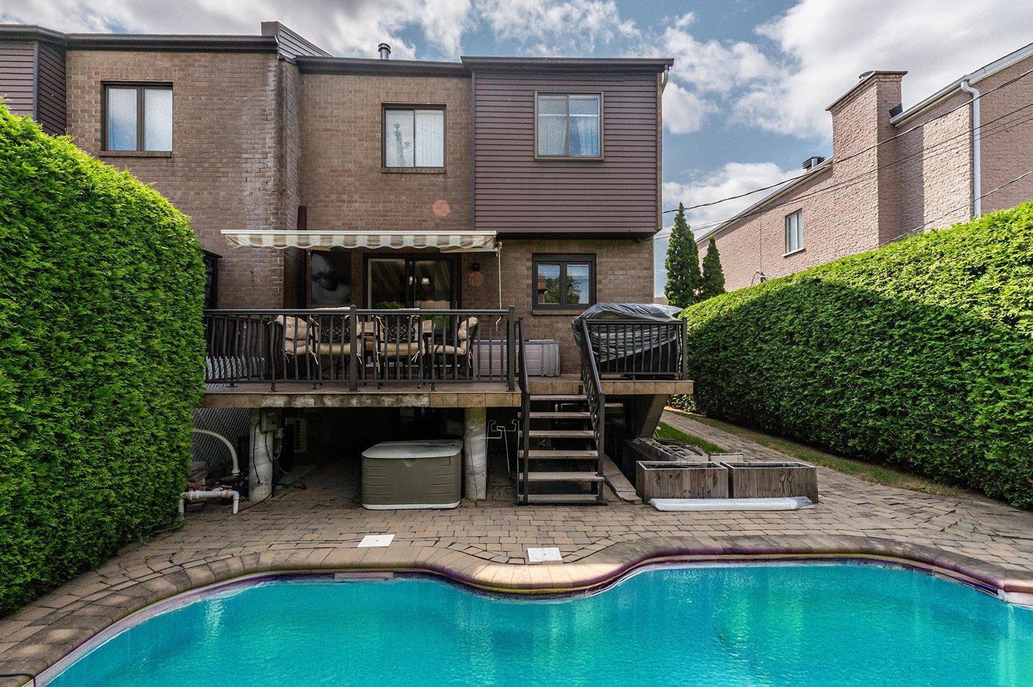 









8227


Rue Benjamin-Franklin

,
Montréal (Rivière-des-Prairies/Pointe-aux-Trembles),




QC
H1E7M8

