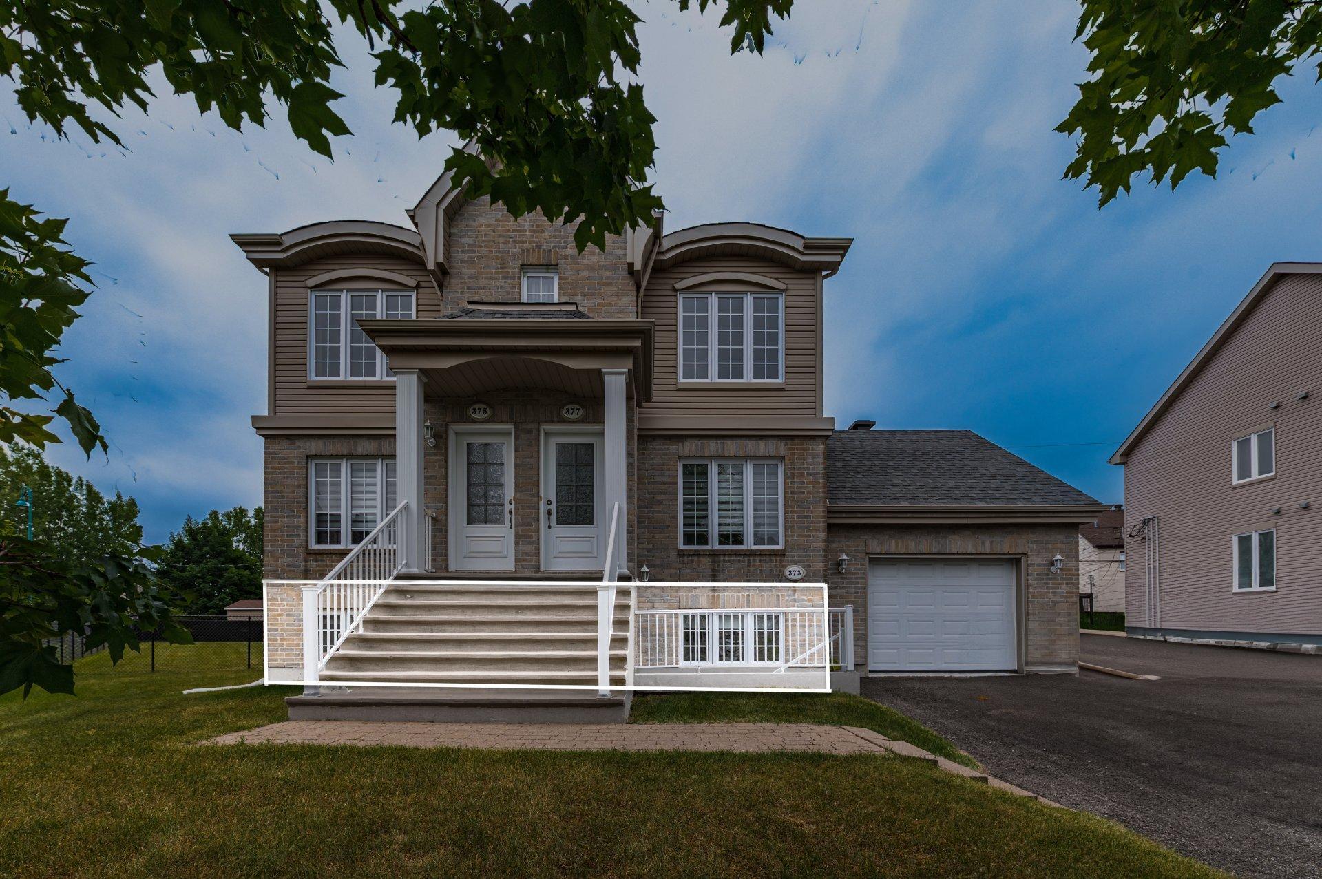 









373


Rue Margaux

,
Mascouche,




QC
J7K0E9

