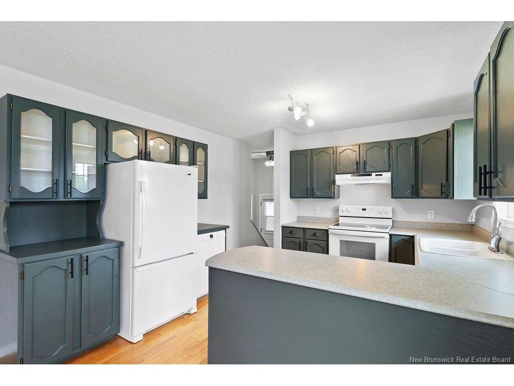 









123


Tardy

AVE,
Miramichi,




NB
E1V 3Y8

