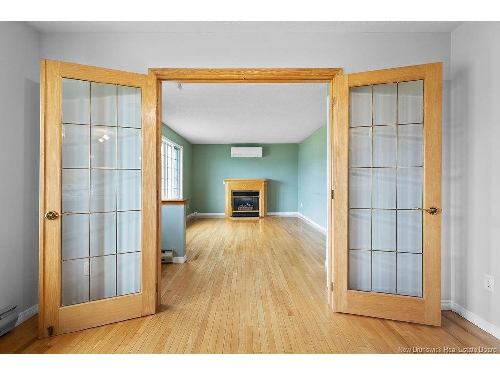 









123


Tardy

AVE,
Miramichi,




NB
E1V 3Y8

