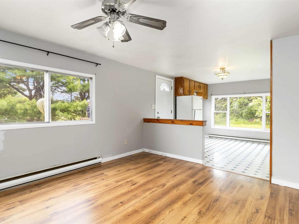 












994 East Chezzetcook Road

,
East Chezzetcook,




NS
B0J 2L0

