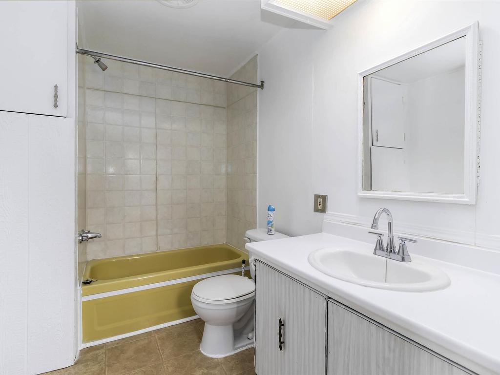 












994 East Chezzetcook Road

,
East Chezzetcook,




NS
B0J 2L0


