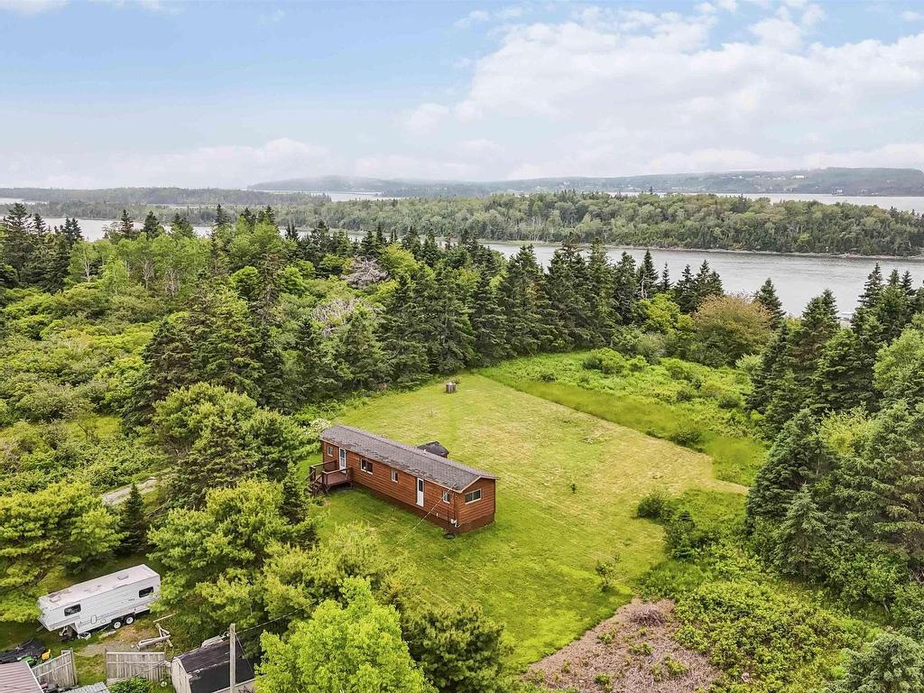 












994 East Chezzetcook Road

,
East Chezzetcook,




NS
B0J 2L0

