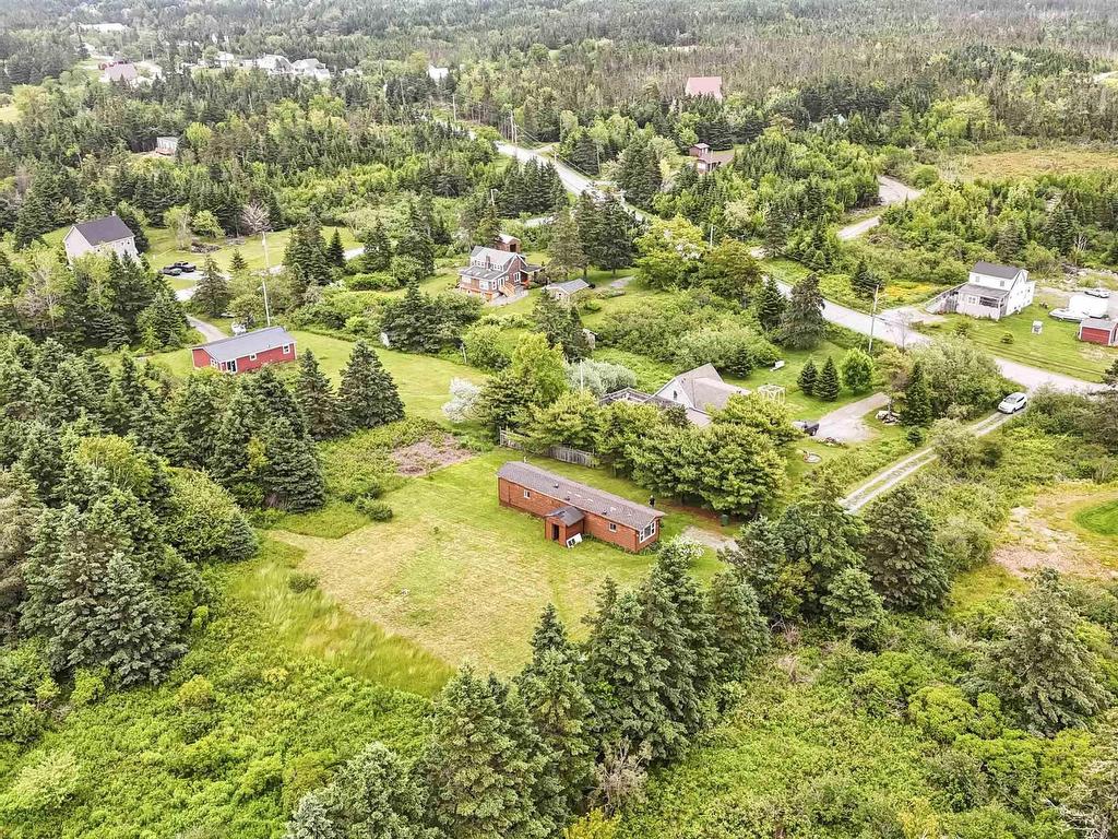 












994 East Chezzetcook Road

,
East Chezzetcook,




NS
B0J 2L0

