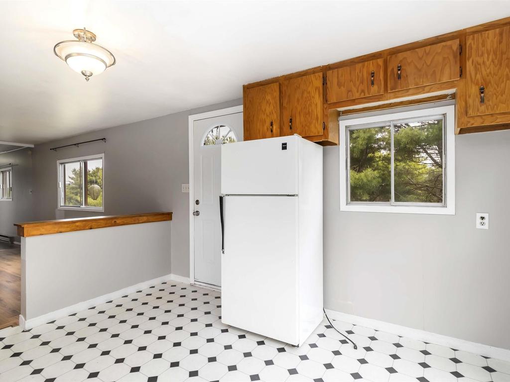 












994 East Chezzetcook Road

,
East Chezzetcook,




NS
B0J 2L0

