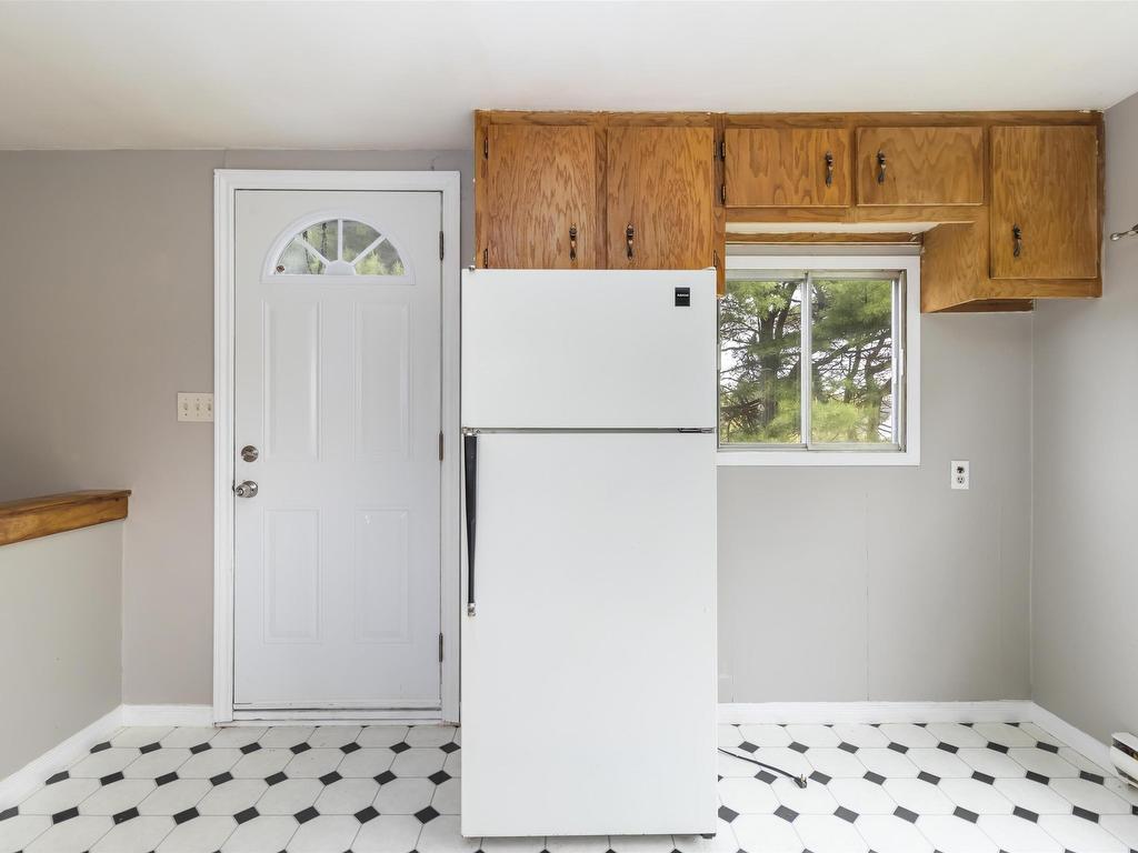 












994 East Chezzetcook Road

,
East Chezzetcook,




NS
B0J 2L0

