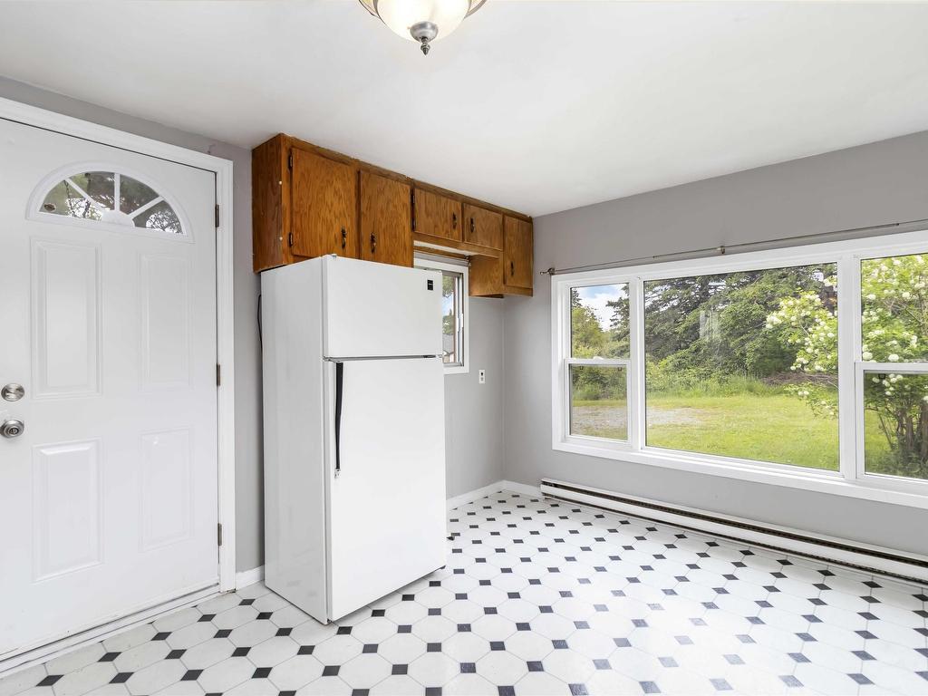 












994 East Chezzetcook Road

,
East Chezzetcook,




NS
B0J 2L0

